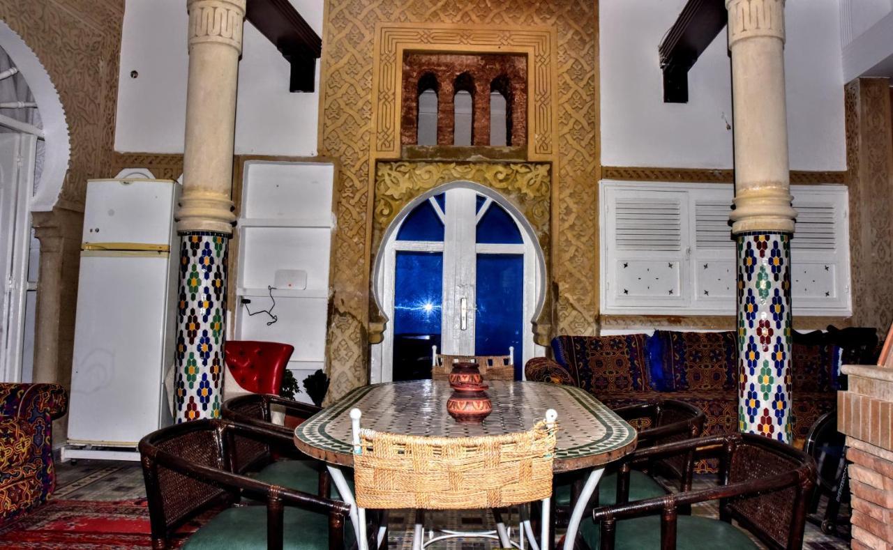 Riad Razoli Sidi Daoui Rabat Luaran gambar