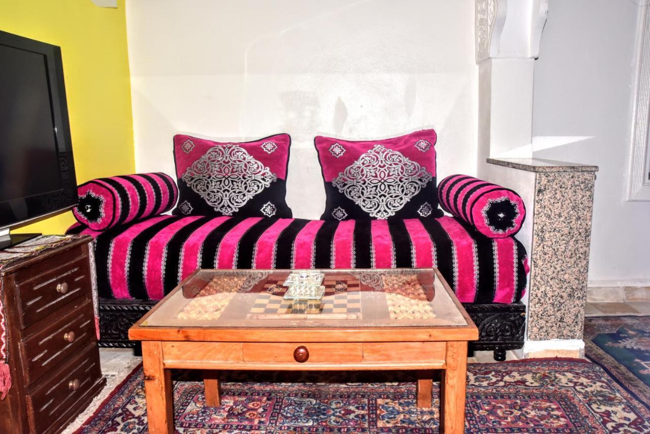 Riad Razoli Sidi Daoui Rabat Luaran gambar
